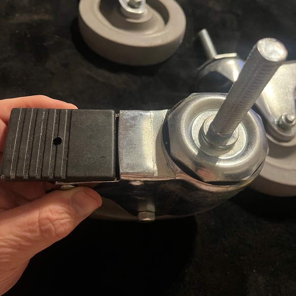 3 Heavy Duty Swivel Caster Wheels . 1”x5” w/ washers, bolts and wrench . New - Picture 3 of 8